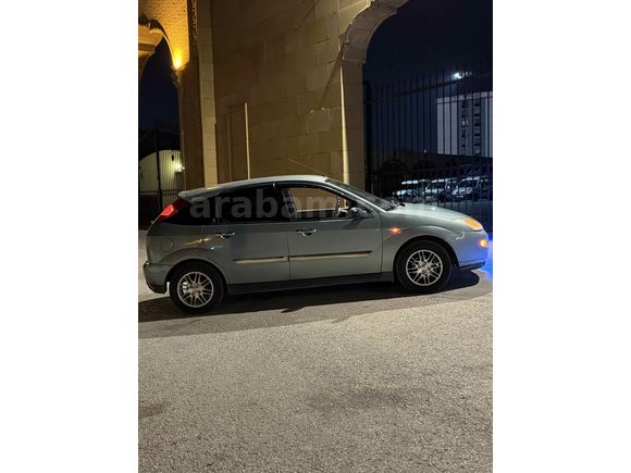 Sahibinden Ford Focus 1.6 Ghia 2001 Model 