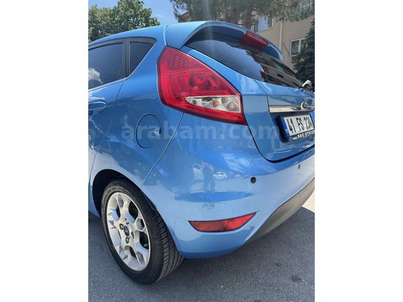Sahibinden Ford Fiesta 1.4 Titanium 2012 Model 