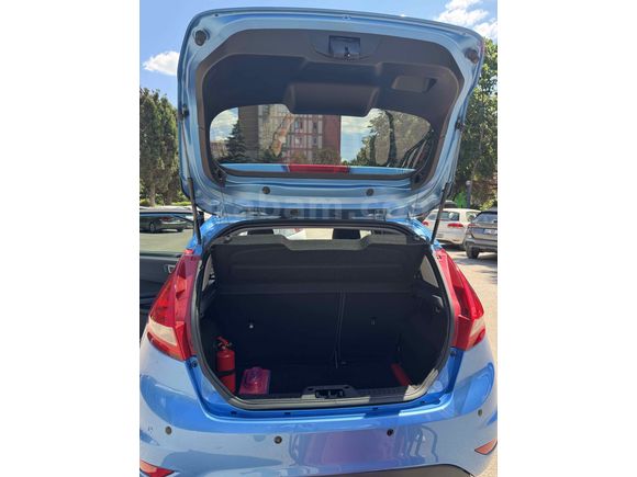 Sahibinden Ford Fiesta 1.4 Titanium 2012 Model 