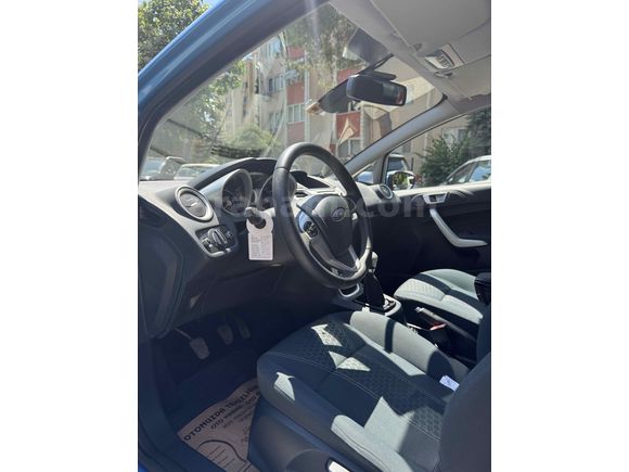 Sahibinden Ford Fiesta 1.4 Titanium 2012 Model 