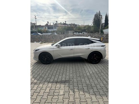 Sahibinden DS Automobiles DS4 1.2 PureTech Performance Line 2024 Model 