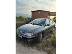 Sahibinden Renault Megane 1.9 DTi RTE 2002 Model  197.200 km Gri