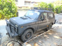 Zırh kaplamalı, motoru ve şanzımanı ve elektriği çok iyi durumda, 5 vites dağ keçisi