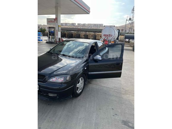 Sahibinden Opel Astra 1.6 CD 2000 Model 