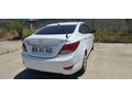 hemşireden  hyundai Accent Blue 1.6 CRDI Mode Plus 2013 Model  281.000 km Beyaz