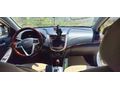 hemşireden  hyundai Accent Blue 1.6 CRDI Mode Plus 2013 Model  281.000 km Beyaz