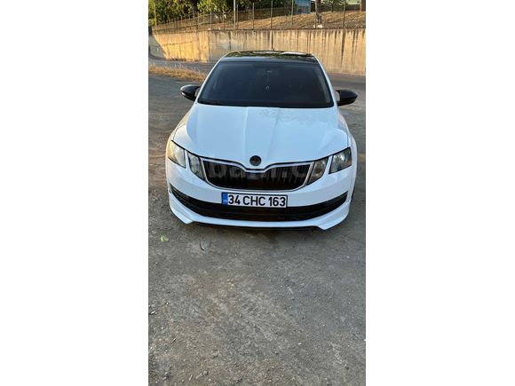 Sahibinden  ekstralı değişensiz octavia