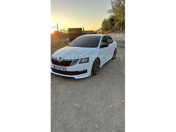 Sahibinden  ekstralı değişensiz octavia