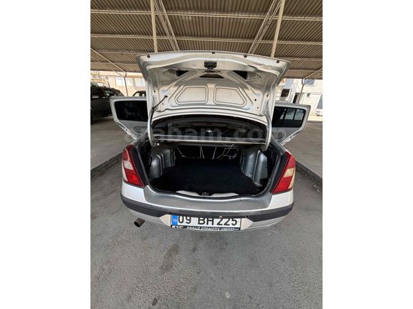 Sahibinden Renault Clio 1.5 dCi Alize 2006 Model 