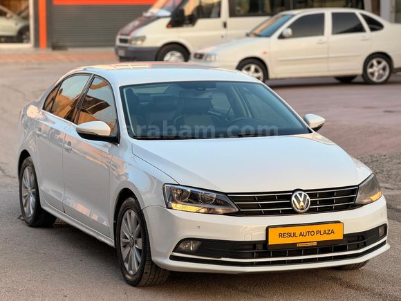 Galeriden Volkswagen Jetta 1.6 TDi Comfortline 2015 Model Osmaniye