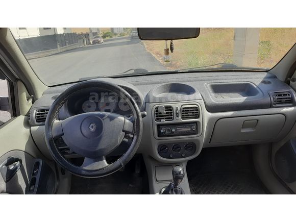 temiz öğretmenden satılık Clio bütün bakımları yapıldı
