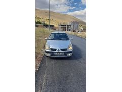 temiz öğretmenden satılık Clio bütün bakımları yapıldı