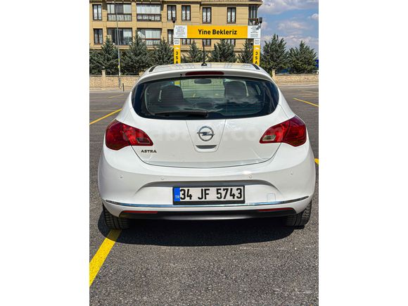 2012 Opel Astra 1.6 Edition | 127 Bin KM | Temiz Aile Aracı