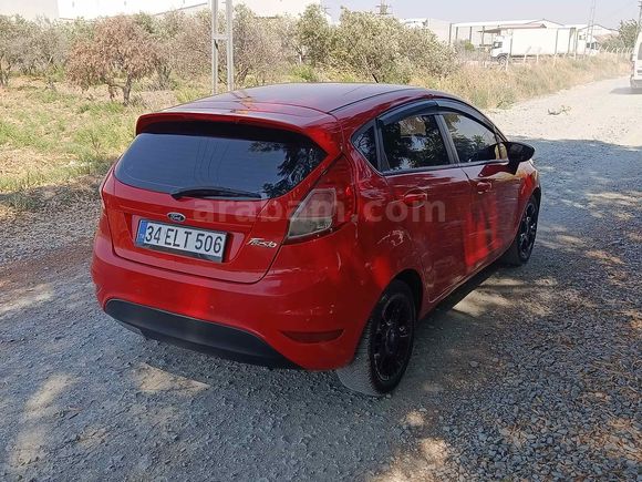 Ford Fiesta Trend X 2016 Model  km 132 binde orijinal Hatay
