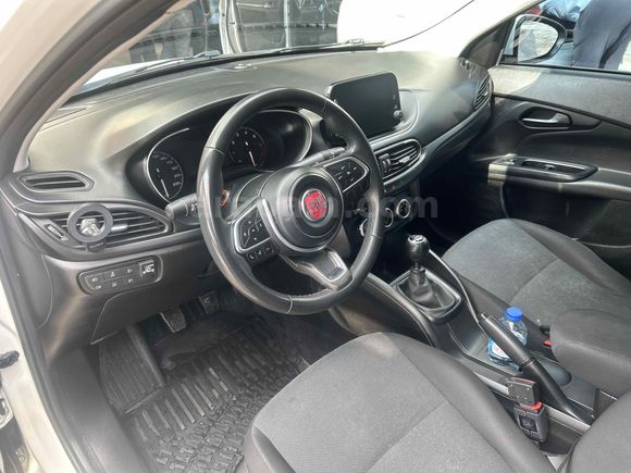 Sahibinden Fiat Egea 1.4 Fire Easy Plus 2023 Model 