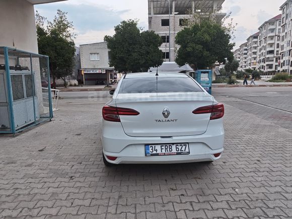Sahibinden Renault Taliant 1.0 Sce Joy 2022 Model