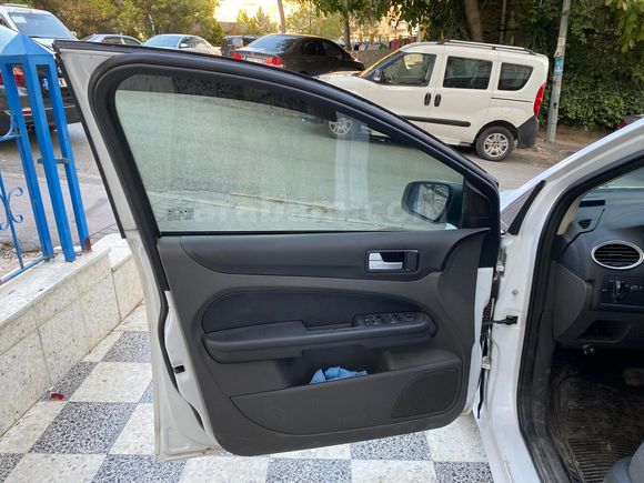 Sahibinden  Temiz Otomatik Ford  focus