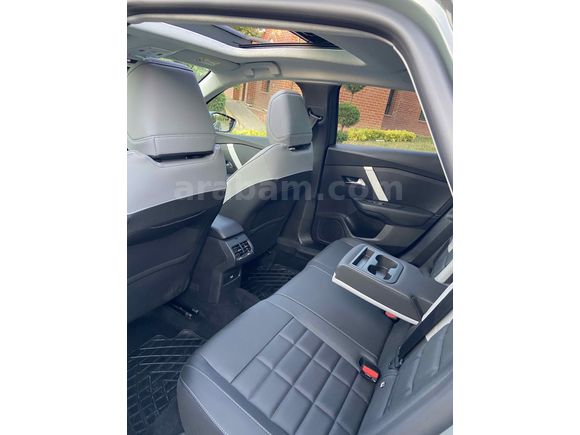 Sahibinden Citroen C4 X 1.2 PureTech Max 2025 Model  6.001 km Yeşil
