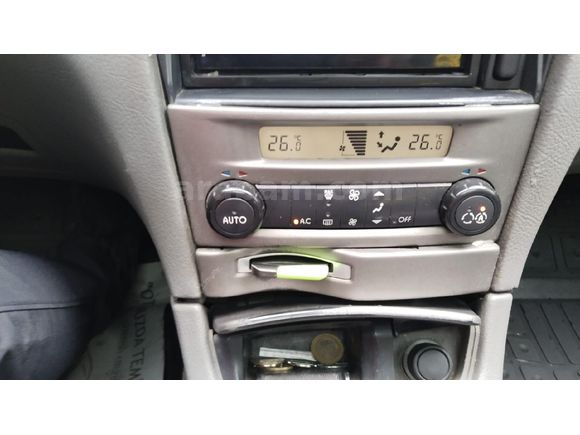 Sahibinden Renault Laguna 2.0 Privilege 2003 Model