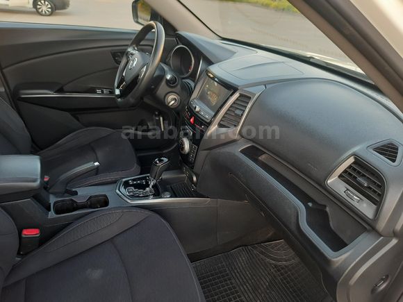 Sahibinden Ssangyong XLV 1.6 D 2016 Model