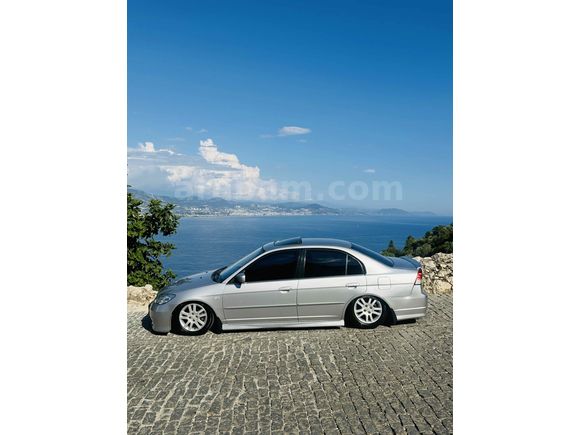 Sahibinden Honda Civic 1.6i VTEC ES 2006 Model