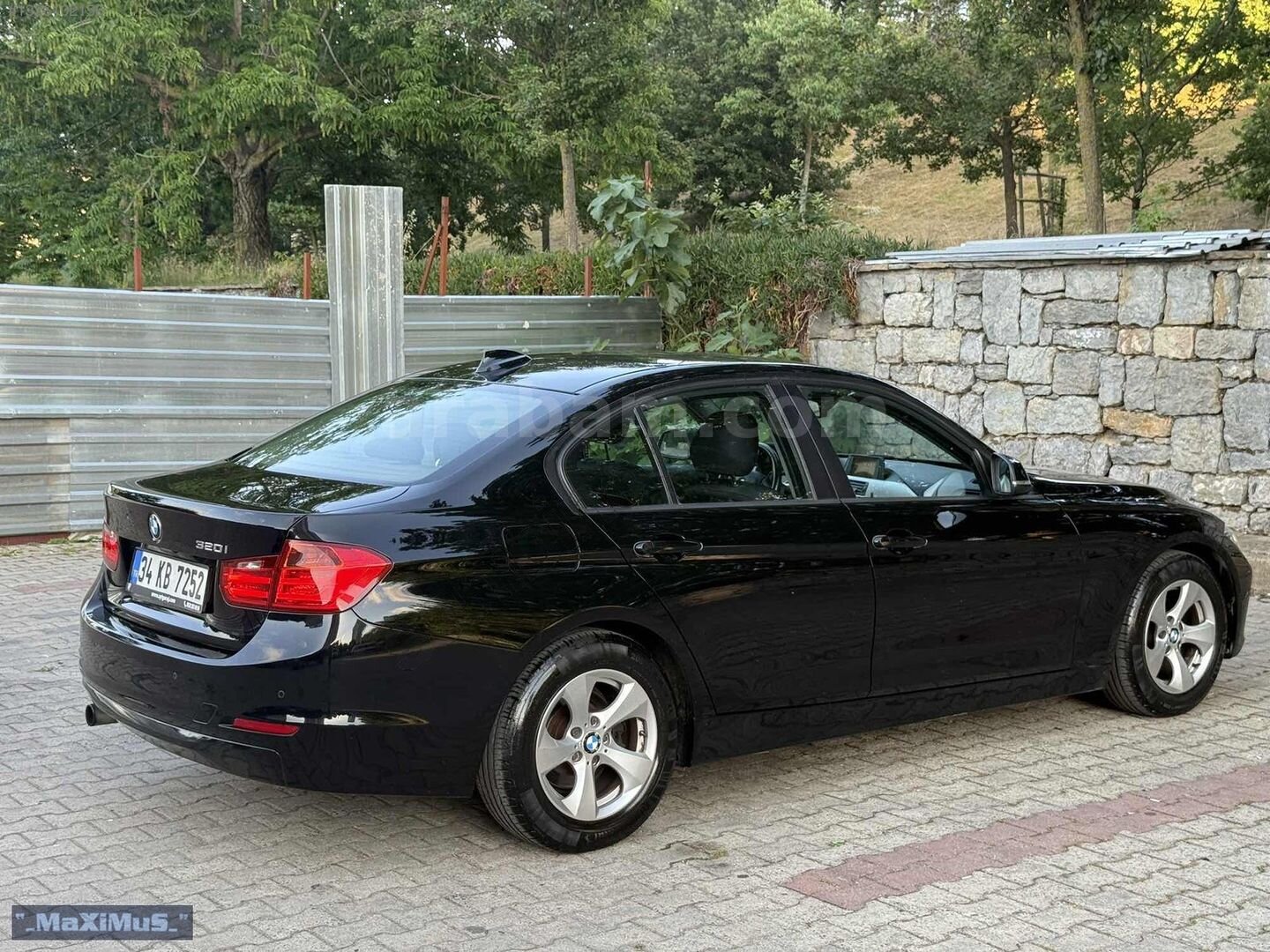 Galeriden BMW 3 Serisi 320i ED Standart 2013 Model İstanbul 170.000 km Siyah 5