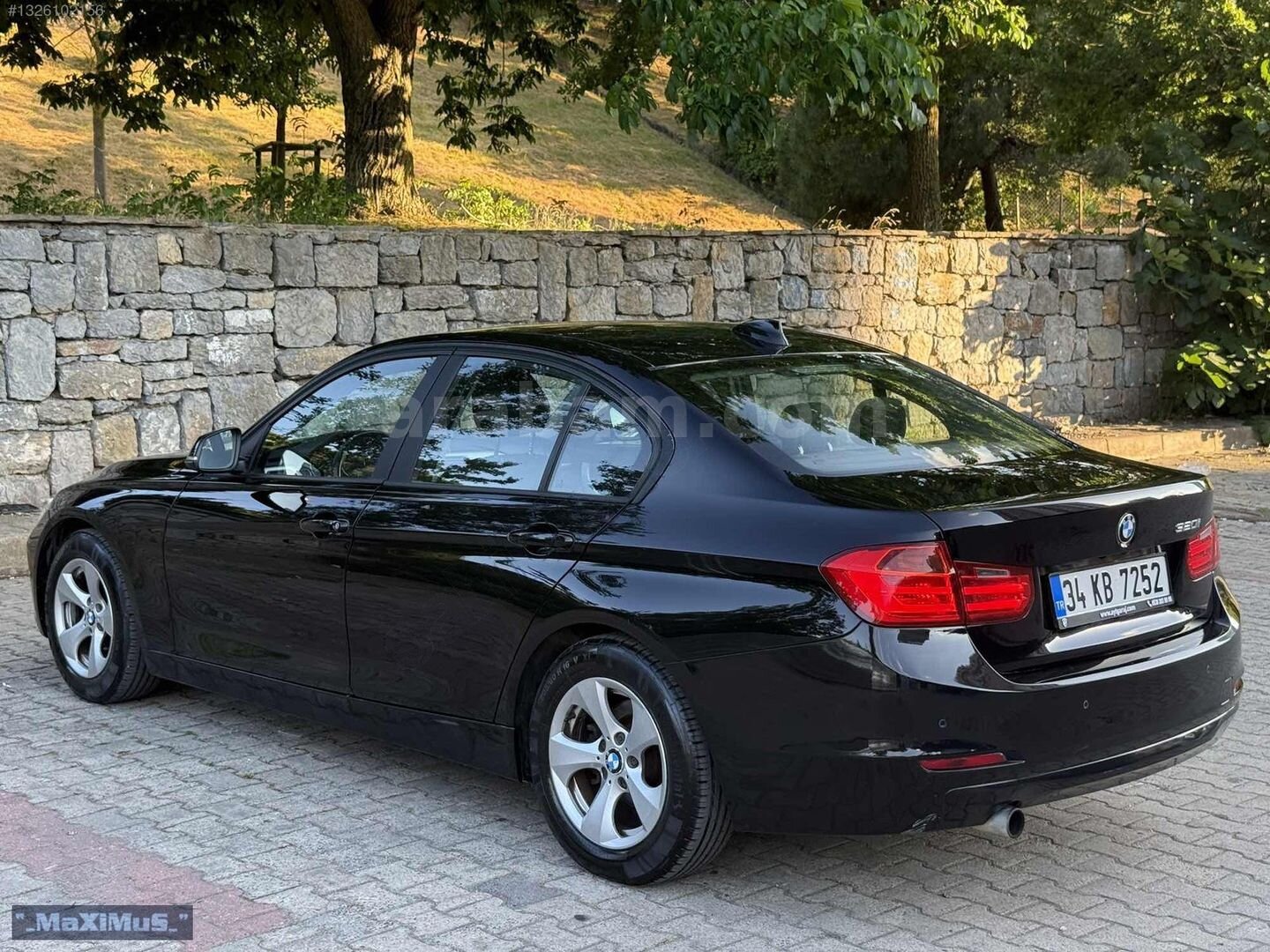 Galeriden BMW 3 Serisi 320i ED Standart 2013 Model İstanbul 170.000 km Siyah 4