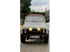 Suzuki Samurai