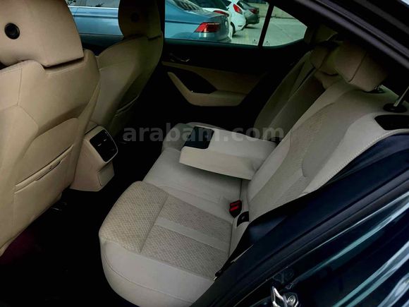 SAHİBİNDEN 2021 Model Servis Bakımlı Skoda Octavia 1.5 e-Tec Premium 2021 Model  