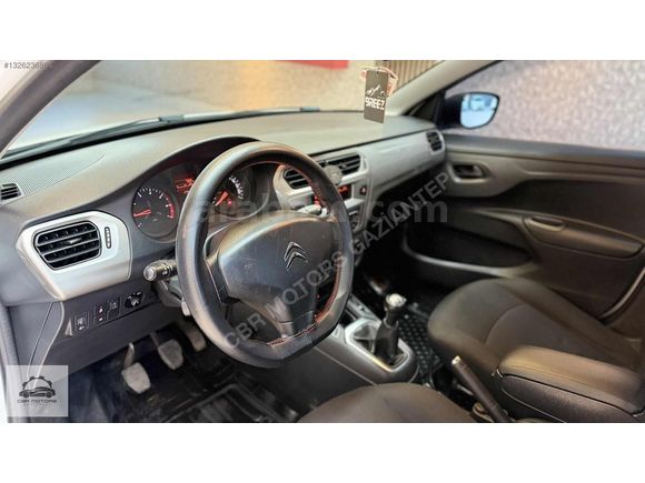 HATASIZ AYARINDA DÜŞÜK KM FULL BAKIMLI