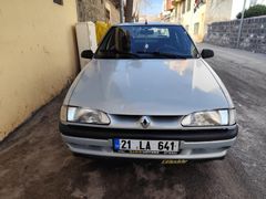 Sahibinden Renault R 19 1.4 Europa RNA 1999 Model