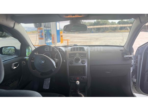 Sahibinden Renault Megane 1.6 Dynamique 2004 Model 