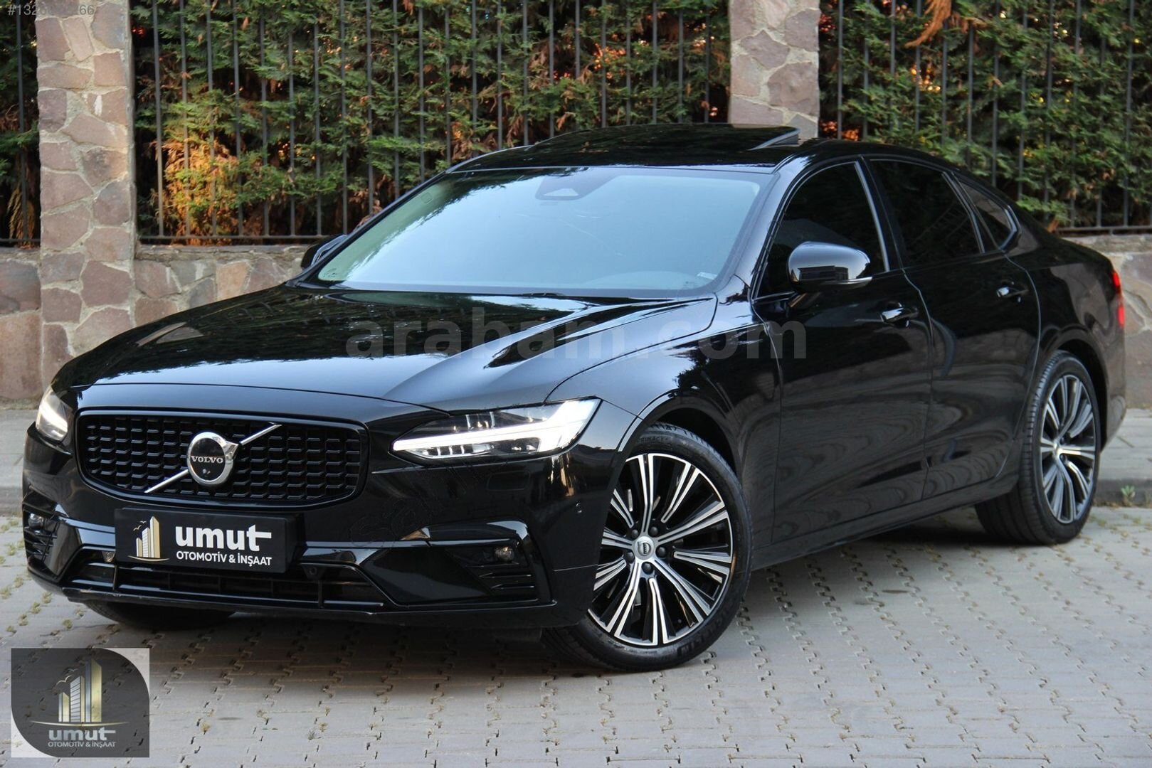 Galeriden Volvo S90 2.0 D B5 Plus Dark 2023 Model Bolu 49.000 km Siyah 1