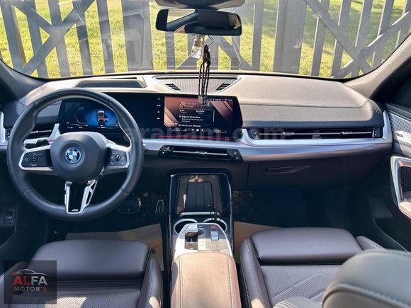 BMW İX2 // 2024 // 18 Bin KM // TERTEMİZ // BAKIMLI