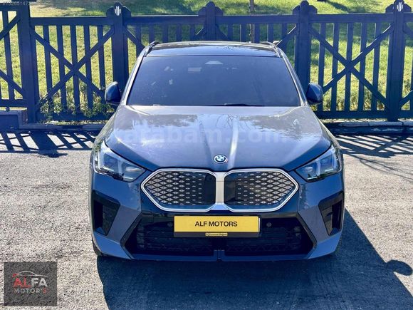 BMW İX2 // 2024 // 18 Bin KM // TERTEMİZ // BAKIMLI