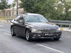 2013 BMW CAM TAVANLI 3.20i ED MODERN LİNE HARİCİ BOYASIZ