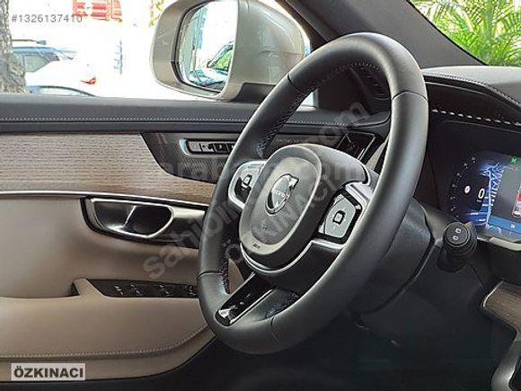 ÖZKINACI'DAN 2025 XC90 B5 PLUSBRIGHT 13.000KM-KREDİ KARTA TAKSİT