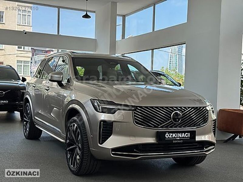 ÖZKINACI'DAN 2025 XC90 B5 PLUSBRIGHT 13.000KM-KREDİ KARTA TAKSİT