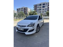 Temiz Bakımlı Düşük Kilometre Opel Astra J Makyajlı 