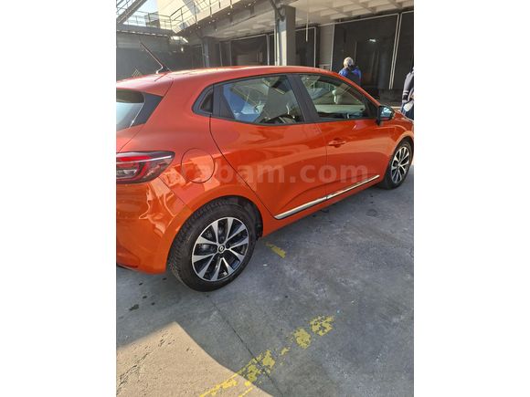 Değişensiz Hatasız 66.500 KM 1.0 TCE Clio 5