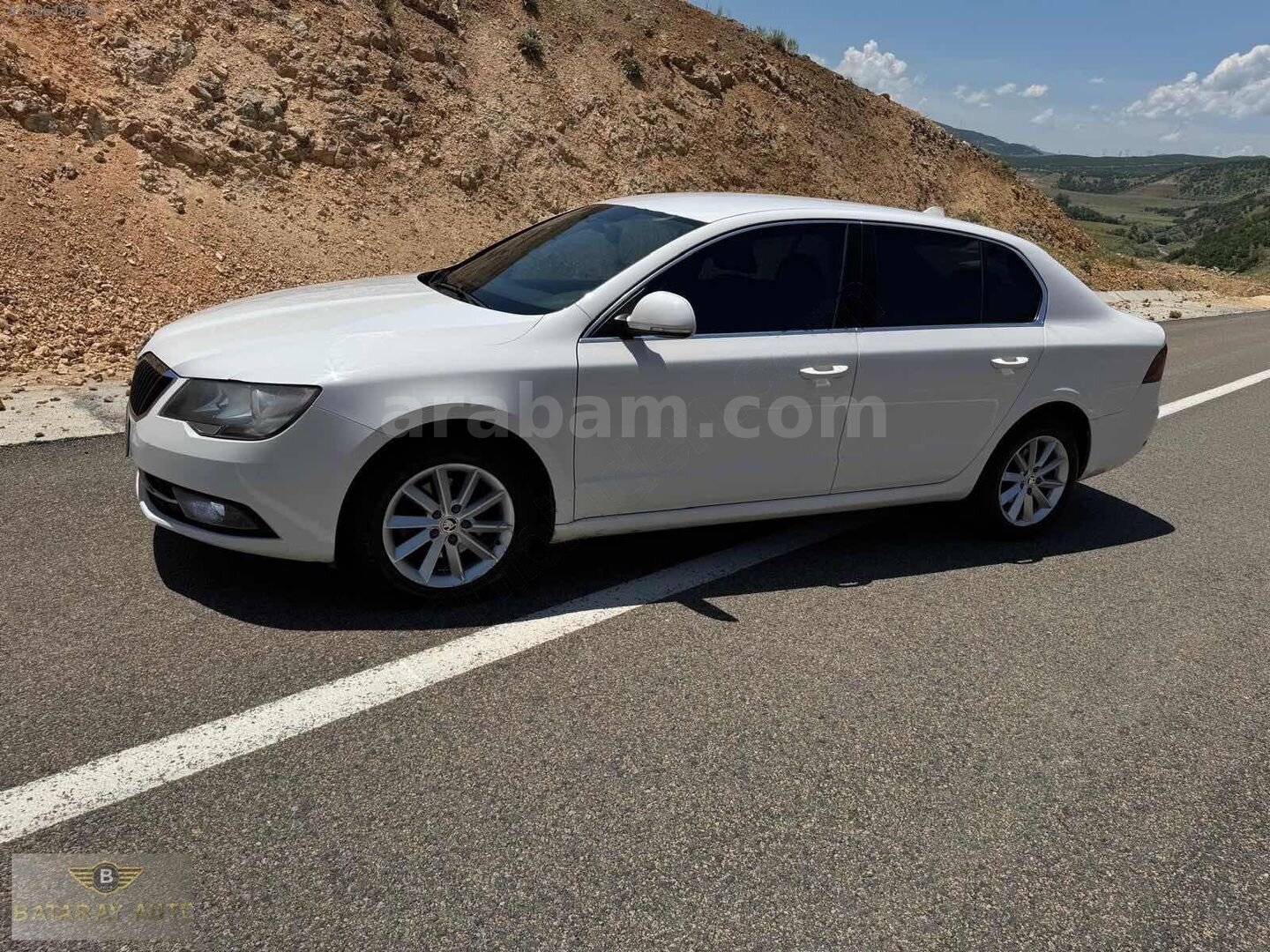 Galeriden Skoda SuperB 1.6 TDI Ambition 2014 Model Bingöl 153.000 km Beyaz 6
