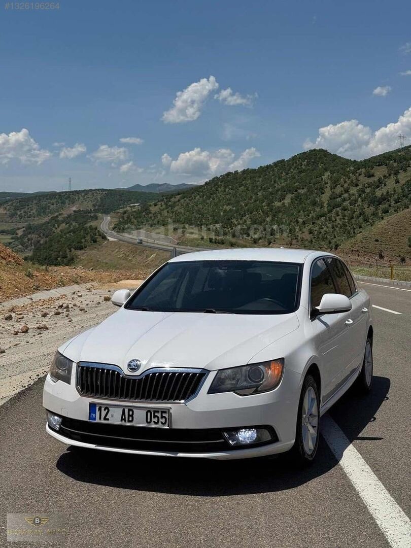 Galeriden Skoda SuperB 1.6 TDI Ambition 2014 Model Bingöl 153.000 km Beyaz 3