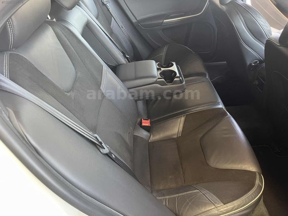 2014 MODEL S60 1.6 T4 R-Design Powershift
