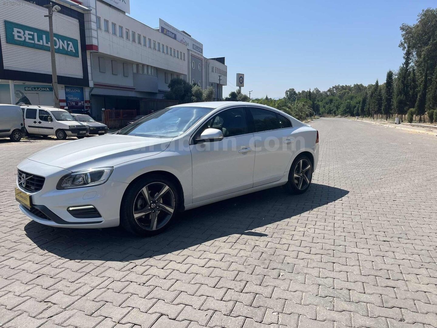 Galeriden Volvo S60 1.6 D R-Design 2014 Model Aydın 214.430 km Beyaz 5
