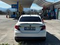 Üste 450bin civarı para verebileceğim düşük KM otomatik vites araçlarla takas olunur