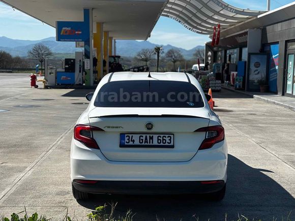 Üste 450bin civarı para verebileceğim düşük KM otomatik vites araçlarla takas olunur
