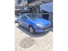 Sahibinden Peugeot 206 1.4 XR 2001 Model  OTOMATİK VİTES KLİMA