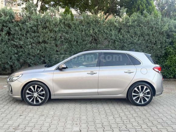 -SEYHAN MOTORS-CAM TAVANLI FULL İ30 ELİTE PLUS