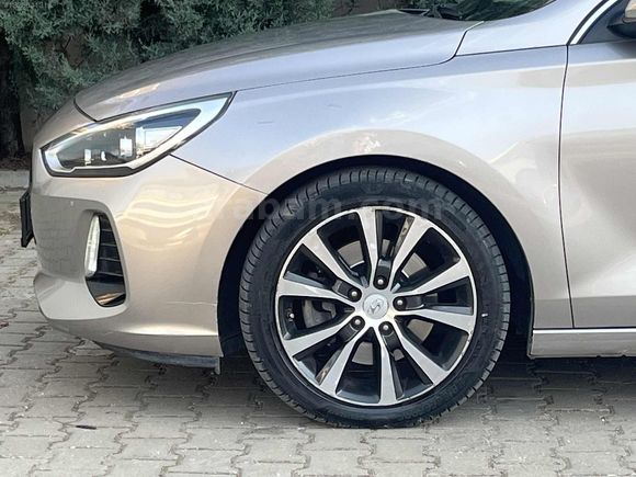 -SEYHAN MOTORS-CAM TAVANLI FULL İ30 ELİTE PLUS