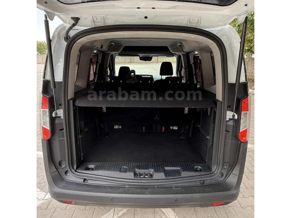 2024 TURNEO COURİER 1.5 DELÜXE FULL EXTRALI HATASIZ BOYASIZ